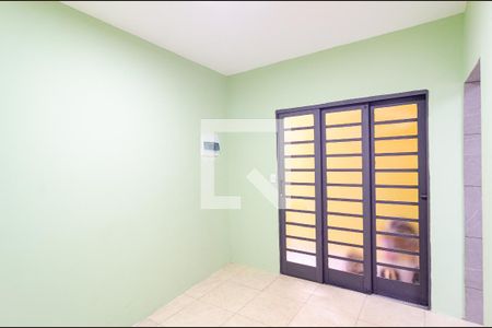 Sala de casa para alugar com 2 quartos, 90m² em Vila do Encontro, São Paulo