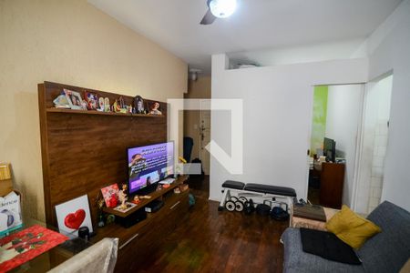 Apartamento à venda com 65m², 1 quarto e 1 vagaSala