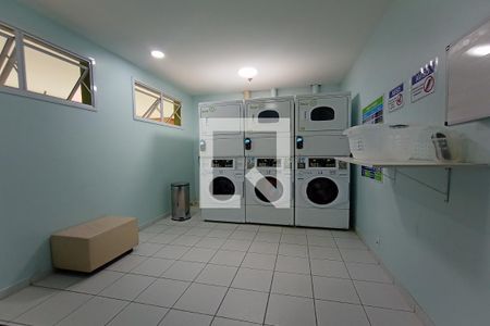 Apartamento à venda com 78m², 2 quartos e 2 vagas Apartamento à venda com 78m², 2 quartos e 2 vagasLavanderia