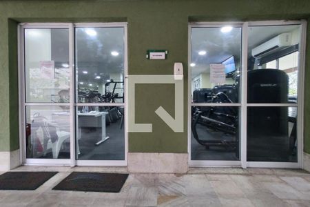 Apartamento à venda com 78m², 2 quartos e 2 vagas Apartamento à venda com 78m², 2 quartos e 2 vagasÁrea comum - Academia
