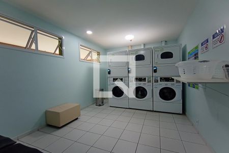 Apartamento à venda com 78m², 2 quartos e 2 vagas Apartamento à venda com 78m², 2 quartos e 2 vagasLavanderia