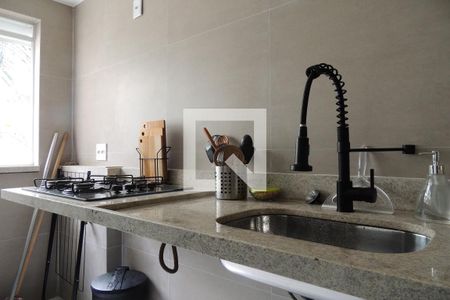 Apartamento à venda com 78m², 2 quartos e 2 vagasCozinha