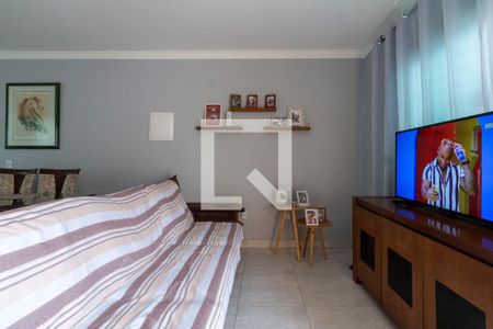 Sala de casa de condomínio para alugar com 2 quartos, 90m² em Itaquera, São Paulo