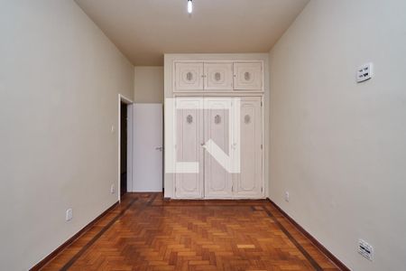 Apartamento à venda com 110m², 2 quartos e 1 vagaQuarto 2