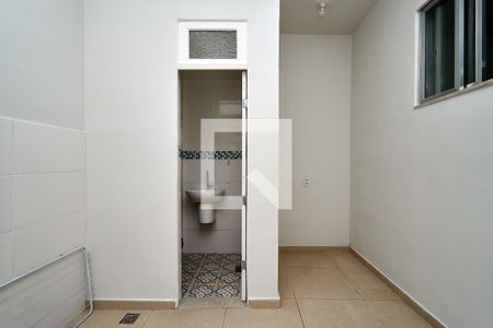 Apartamento à venda com 110m², 2 quartos e 1 vagaÁrea de Serviço