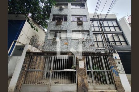Apartamento à venda com 110m², 2 quartos e 1 vagaFachada