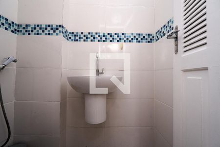 Apartamento à venda com 110m², 2 quartos e 1 vagaBanheiro de Serviço