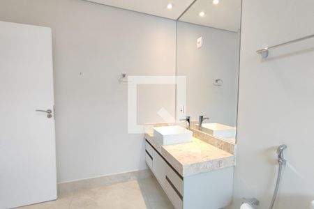 Casa de condomínio à venda com 360m², 3 quartos e 4 vagasBanheiro Suíte master