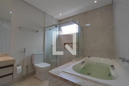 Casa de condomínio à venda com 360m², 3 quartos e 4 vagasBanheiro Suíte master