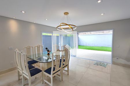Sala de Jantar de casa de condomínio para alugar com 3 quartos, 360m² em Swiss Park, Campinas