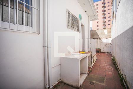 Casa para alugar com 130m², 2 quartos e sem vaga Casa para alugar com 130m², 2 quartos e sem vagaQuintal