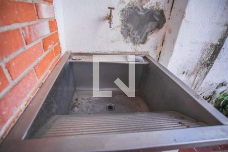 Casa para alugar com 130m², 2 quartos e sem vaga Casa para alugar com 130m², 2 quartos e sem vagaÁrea de Serviço - Torneira