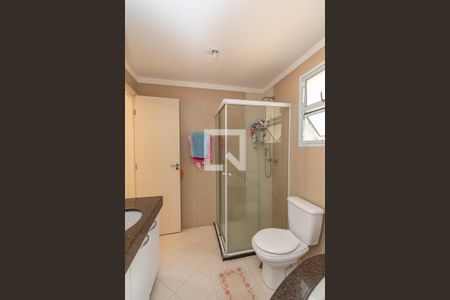 Banheiro da Suíte  de casa de condomínio para alugar com 3 quartos, 200m² em Chácara Primavera, Campinas