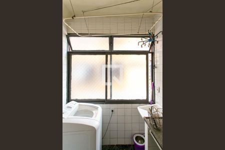 Apartamento para alugar com 70m², 2 quartos e 1 vaga Apartamento para alugar com 70m², 2 quartos e 1 vagaCozinha e Área de Serviço