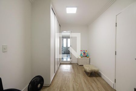 Casa à venda com 390m², 4 quartos e 7 vagas Casa à venda com 390m², 4 quartos e 7 vagasSuíte 2