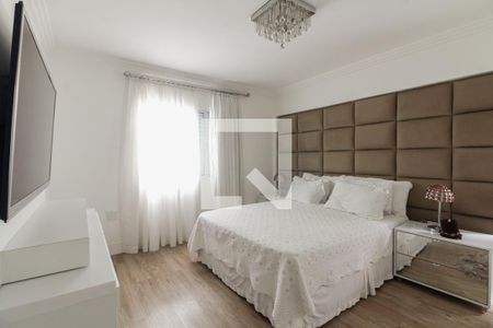 Casa à venda com 390m², 4 quartos e 7 vagas Casa à venda com 390m², 4 quartos e 7 vagasSuíte 4