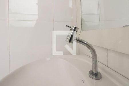 Casa à venda com 390m², 4 quartos e 7 vagas Casa à venda com 390m², 4 quartos e 7 vagasBanheiro de Serviço