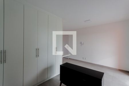 Apartamento para alugar com 34m², 1 quarto e 1 vagaSala e Quarto 