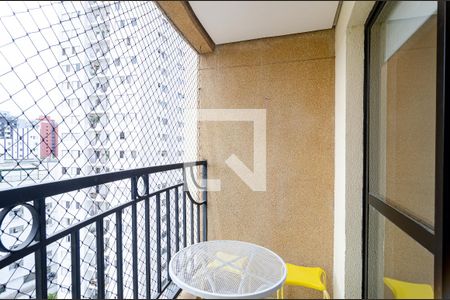 Apartamento para alugar com 57m², 2 quartos e 1 vaga Apartamento para alugar com 57m², 2 quartos e 1 vagaVaranda