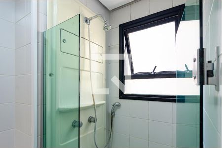 Apartamento para alugar com 57m², 2 quartos e 1 vaga Apartamento para alugar com 57m², 2 quartos e 1 vagaBanheiro da Suíte