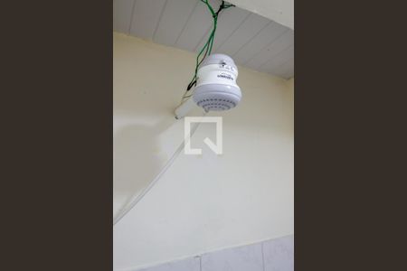 Banheiro de casa para alugar com 1 quarto, 37m² em Parque Edu Chaves, São Paulo