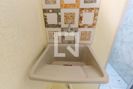 Casa para alugar com 37m², 1 quarto e sem vagaÁrea de Serviço