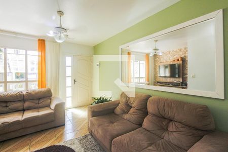 Sala de casa à venda com 3 quartos, 220m² em Vila Jardim, Porto Alegre