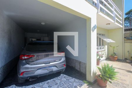 Casa à venda com 220m², 3 quartos e 2 vagas Casa à venda com 220m², 3 quartos e 2 vagasGaragem