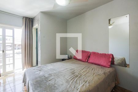 Suite de casa à venda com 3 quartos, 220m² em Vila Jardim, Porto Alegre