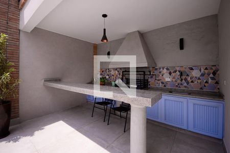 Casa à venda com 434m², 4 quartos e 6 vagas Casa à venda com 434m², 4 quartos e 6 vagasÁrea de Lazer