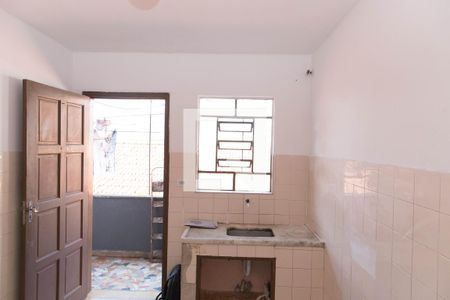 Cozinha de casa para alugar com 1 quarto, 50m² em Canhema, Diadema