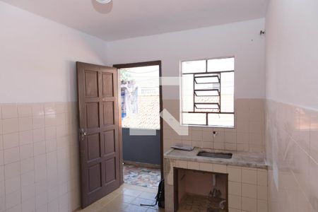 Casa para alugar com 50m², 1 quarto e 1 vaga Casa para alugar com 50m², 1 quarto e 1 vagaCozinha