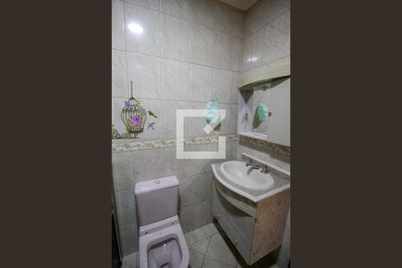 Casa para alugar com 240m², 4 quartos e 2 vagasBanheiro