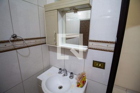 Casa para alugar com 240m², 4 quartos e 2 vagasBanheiro