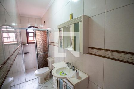 Casa para alugar com 240m², 4 quartos e 2 vagasBanheiro