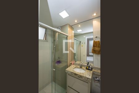 Apartamento para alugar com 60m², 2 quartos e 2 vagasBanheiro da Suíte