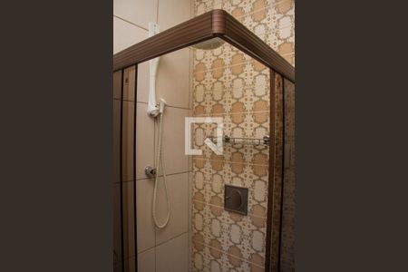 Apartamento à venda com 72m², 2 quartos e 1 vagaBanheiro Social