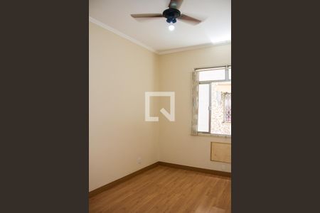 Apartamento à venda com 72m², 2 quartos e 1 vagaQuarto 02