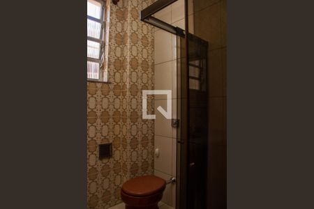 Apartamento à venda com 72m², 2 quartos e 1 vagaBanheiro Social