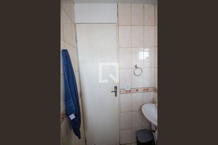 Apartamento à venda com 49m², 2 quartos e 1 vaga Apartamento à venda com 49m², 2 quartos e 1 vagaBanheiro