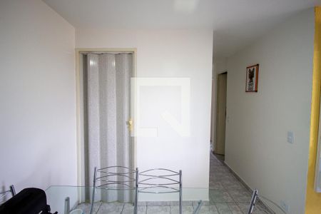 Sala de apartamento à venda com 2 quartos, 49m² em Itaquera, São Paulo