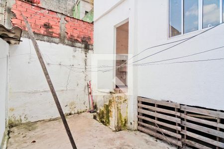 Casa para alugar com 65m², 2 quartos e sem vagaÁrea externa