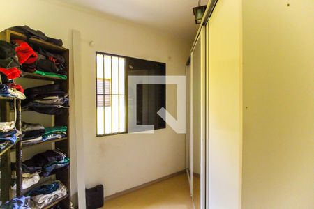 Casa à venda com 130m², 3 quartos e 2 vagasQuarto 2