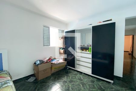 Casa à venda com 150m², 5 quartos e 2 vagas Casa à venda com 150m², 5 quartos e 2 vagasQuarto 2