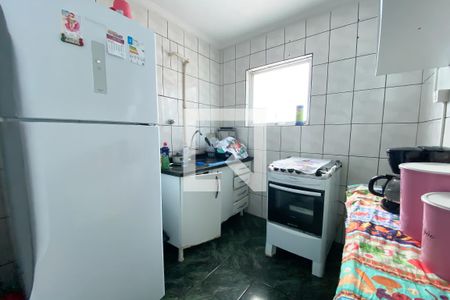 Casa à venda com 150m², 5 quartos e 2 vagas Casa à venda com 150m², 5 quartos e 2 vagasCozinha