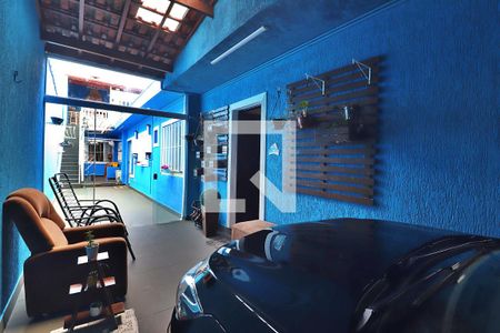 Casa à venda com 210m², 3 quartos e 3 vagasEntrada