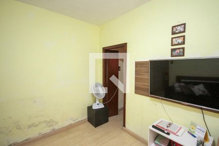 Sala de casa para alugar com 5 quartos, 100m² em Parque São Lucas, São Paulo