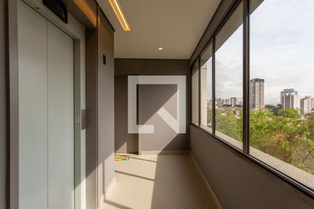 Studio à venda com 25m², 1 quarto e sem vaga Studio à venda com 25m², 1 quarto e sem vagaÁrea comum - elevador e vista