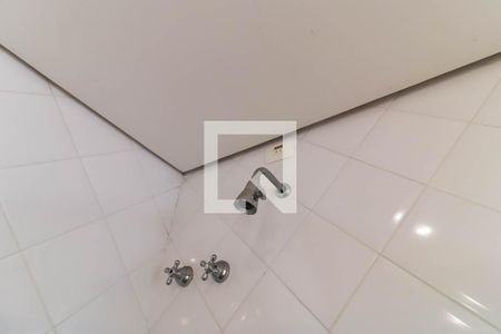 Casa à venda com 350m², 4 quartos e 7 vagasBanheiro da Suíte 4