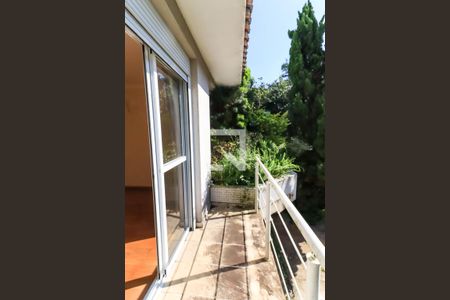Casa à venda com 350m², 4 quartos e 7 vagasSacada da Suíte 4
